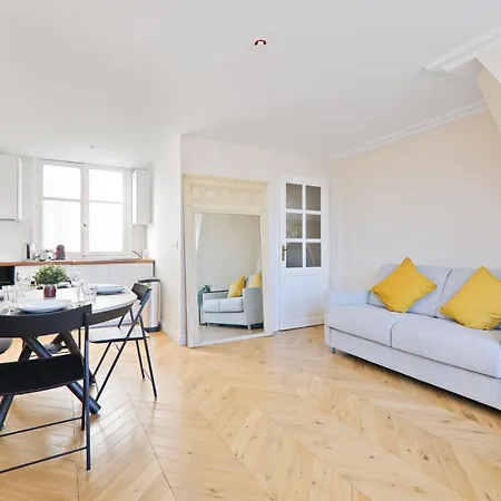 Quartier Rue De La Paix Free Netflix * Parigi